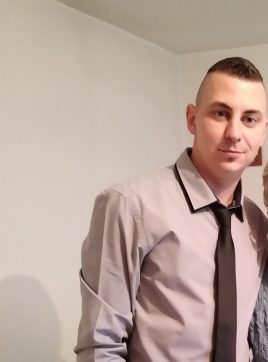 Alex, 29 ans, Hem, France