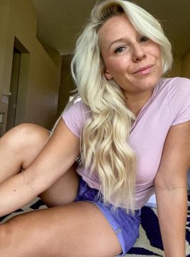 Nathalie Ruchard, 29 ans, Bastia, France