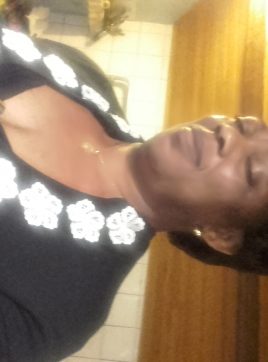 Nina, 64 ans, Périgueux, France