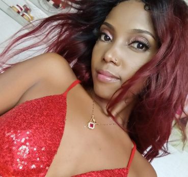 Oli, 36 ans, Paris, France