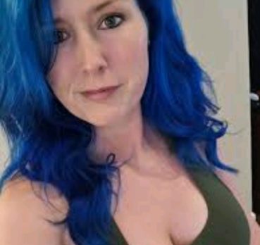 Manuella Dosciantos, 38 ans, Argentan, France