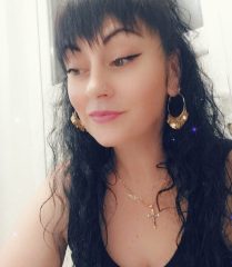 Anne, 43 ans, hétérosexuel, Femme, Bayonne, France