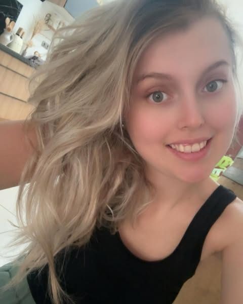 Maryse, 24 ans, , Lunel, Languedoc-Roussillon-Midi-Pyrénées, France